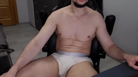 Snapshot of antawnata chatting on October 14, 1:34 am AntawnT online show from October 14, 1:34 am