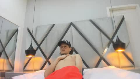 Anthonny Vegas online show from March 25, 4:16 am