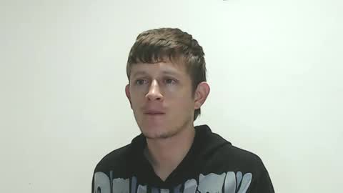 leon online show from February 3, 3:09 am