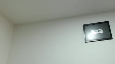 leon online show from February 10, 6:24 pm