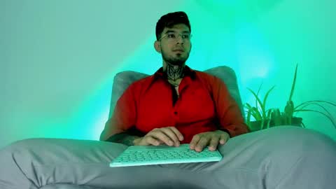 Anthony and Nick online show from November 3, 1:57 pm