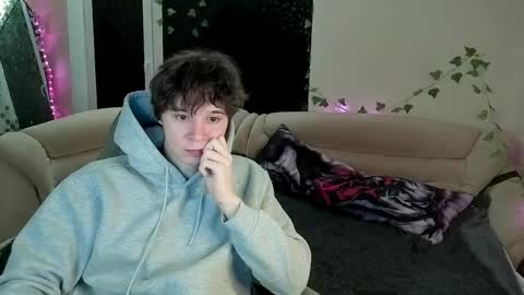 Anthony online show from April 30, 7:26 am