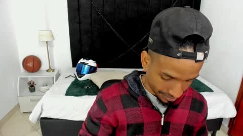       online show from October 15, 12:18 am