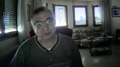 Snapshot of antonio2605 chatting on January 19, 11:56 am Antonio online show from January 19, 11:56 am