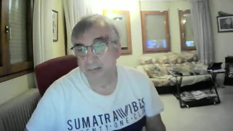 Snapshot of antonio2605 chatting on March 10, 7:18 pm Antonio online show from March 10, 7:18 pm