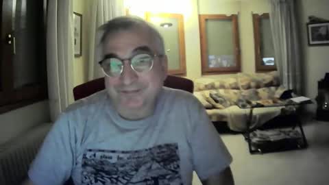 Snapshot of antonio2605 chatting on January 24, 6:56 pm Antonio online show from January 24, 6:56 pm