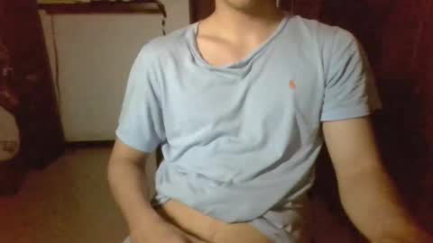 Snapshot of antonio_ricci chatting on February 9, 9:37 am antonio_ricci online show from February 9, 9:37 am