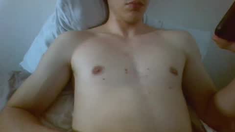 Snapshot of antonio_ricci chatting on March 4, 7:30 am antonio_ricci online show from March 4, 7:30 am