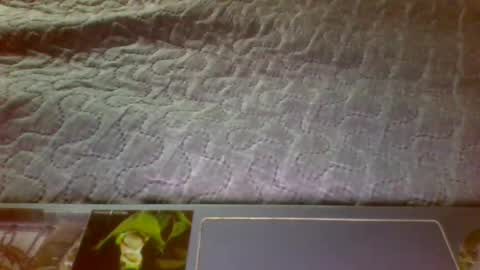 Snapshot of antonio_ricci chatting on March 12, 4:19 am antonio_ricci online show from March 12, 4:19 am