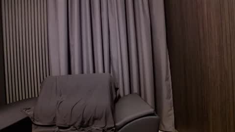 Snapshot of antoniovalentinidiamond chatting on October 18, 7:08 pm HI My name is Antonio online show from October 18, 7:08 pm