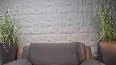 Snapshot of antoniovalentinidiamond chatting on December 11, 8:05 pm HI My name is Antonio online show from December 11, 8:05 pm
