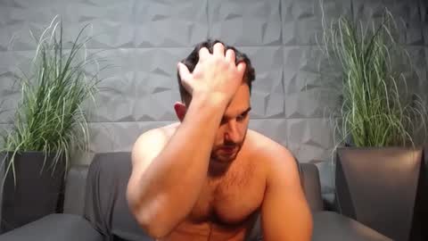 Snapshot of antoniovalentinidiamond chatting on January 26, 8:02 pm HI My name is Antonio online show from January 26, 8:02 pm