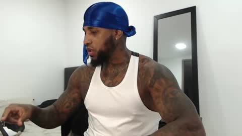Snapshot of antwanblack11 chatting on October 15, 6:15 pm antwanblack11 online show from October 15, 6:15 pm