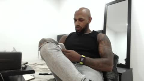 Snapshot of antwanblack11 chatting on March 12, 5:24 am antwanblack11 online show from March 12, 5:24 am