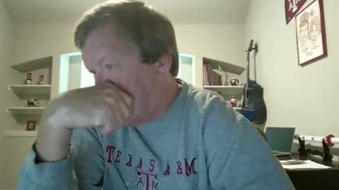 anudesteve4u online show from December 1, 6:33 pm