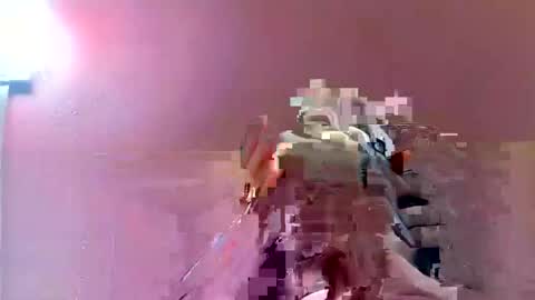 anythinggoez22 online show from December 20, 6:15 pm