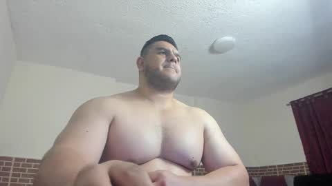 follow me   here you find me online show from October 31, 5:16 pm