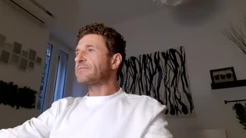 Snapshot of apollobest77 chatting on January 20, 3:28 pm apollobest77 online show from January 20, 3:28 pm
