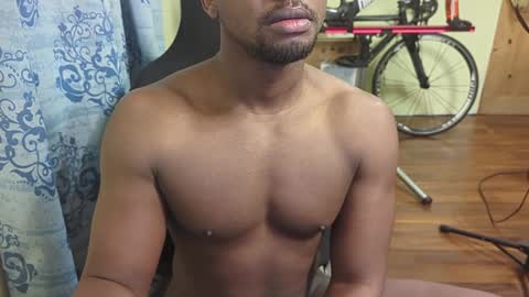 apollodarkmn online show from December 28, 10:36 am
