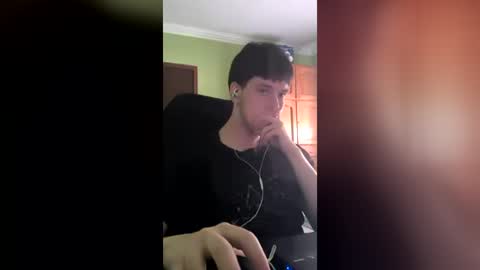 itsApollo online show from June 12, 1:42 pm