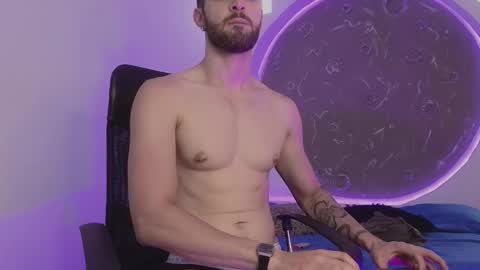 Apolo Lux  online show from March 11, 10:06 pm