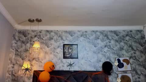 Snapshot of apolo_rousse chatting on October 19, 11:19 pm Apolo online show from October 19, 11:19 pm