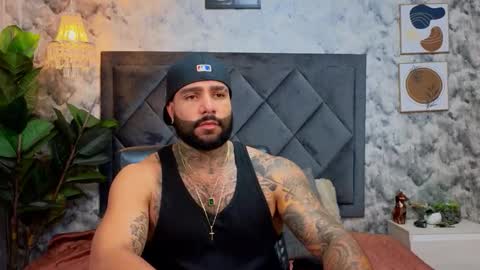 Apolo online show from November 18, 9:39 pm