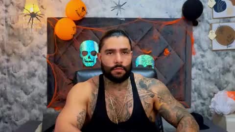 Snapshot of apolo_rousse chatting on October 18, 11:09 pm Apolo online show from October 18, 11:09 pm