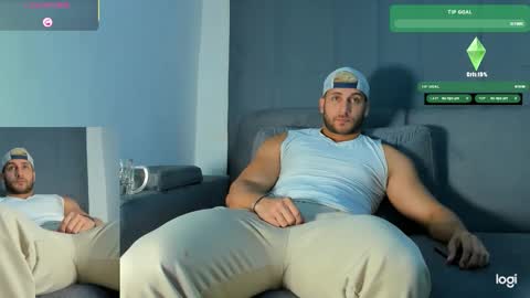 Snapshot of apolo_strange chatting on October 14, 9:22 pm apolo_strange online show from October 14, 9:22 pm