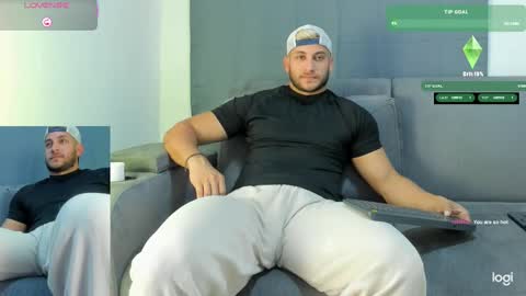 Snapshot of apolo_strange chatting on October 4, 9:08 pm apolo_strange online show from October 4, 9:08 pm