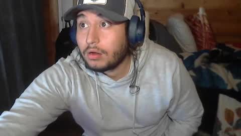 aponthier151 online show from February 23, 1:13 pm