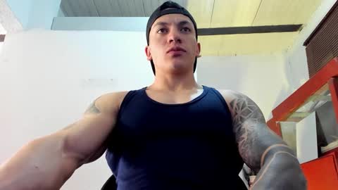 Snapshot of aquiles_51 chatting on September 16, 7:58 pm Jonathan online show from September 16, 7:58 pm