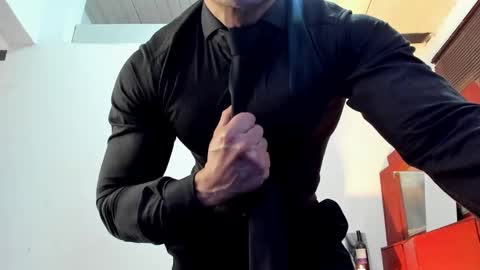 Snapshot of aquiles_51 chatting on September 18, 8:00 pm Jonathan online show from September 18, 8:00 pm