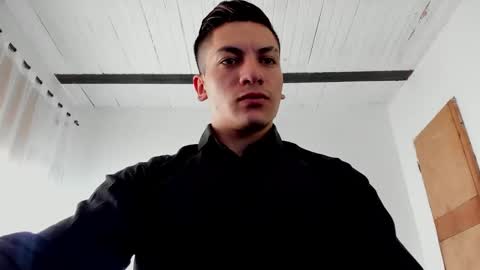 Snapshot of aquiles_51 chatting on February 26, 8:42 pm Jonathan online show from February 26, 8:42 pm