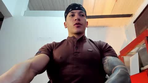 Jonathan online show from October 17, 9:30 pm