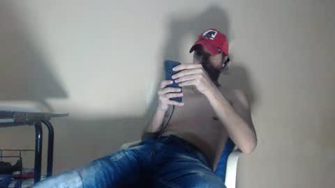 Snapshot of arabebigcock chatting on October 23, 7:01 am ARABE online show from October 23, 7:01 am