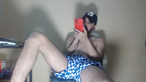 Snapshot of arabebigcock chatting on October 14, 7:59 am ARABE online show from October 14, 7:59 am