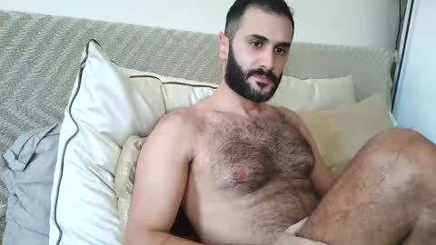 Snapshot of arabhairy90 chatting on February 3, 9:30 am hairycub online show from February 3, 9:30 am