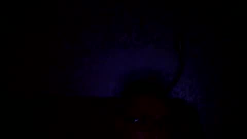 Snapshot of arammiran13 chatting on January 1, 7:53 pm arammiran13 online show from January 1, 7:53 pm