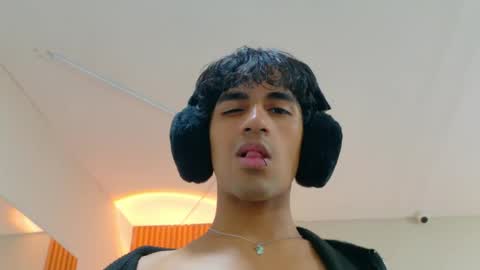 Archie online show from April 3, 3:36 am