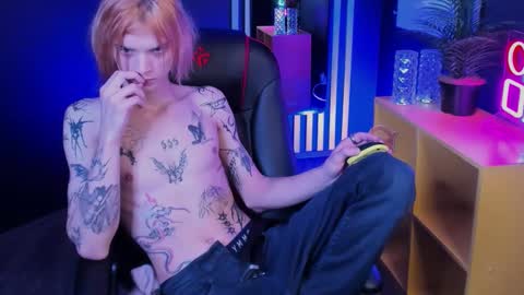 Snapshot of archiehali chatting on September 17, 9:27 pm archiehali online show from September 17, 9:27 pm