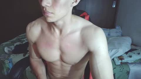 Snapshot of ares_aestheticgod chatting on September 22, 3:39 am Ares D online show from September 22, 3:39 am
