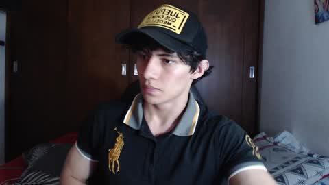 Snapshot of ares_aestheticgod chatting on January 6, 2:15 am Ares D online show from January 6, 2:15 am