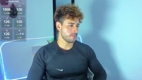 Snapshot of ares_blue chatting on October 1, 2:32 pm ares blue online show from October 1, 2:32 pm