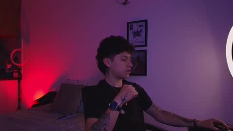 Snapshot of ares_dickson1 chatting on September 9, 6:46 am Ares online show from September 9, 6:46 am