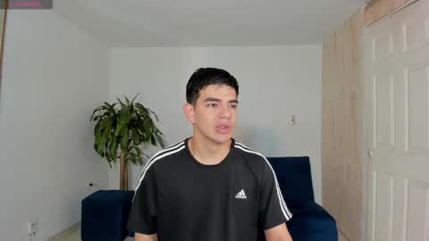 Snapshot of ares_johnsonn chatting on October 13, 12:11 pm Ares online show from October 13, 12:11 pm