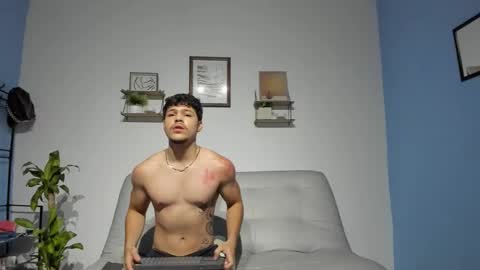 ares_parker online show from November 2, 3:11 am