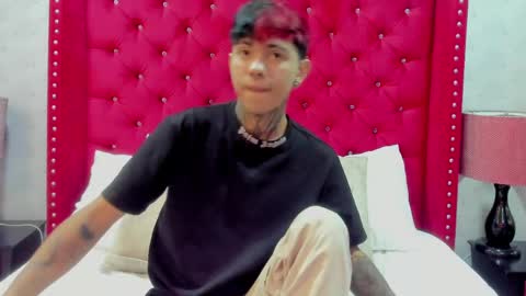 AresPaxton online show from March 17, 11:35 am