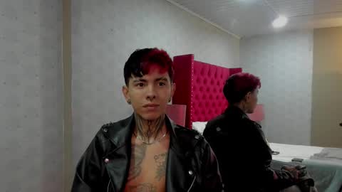 AresPaxton online show from March 15, 11:51 am