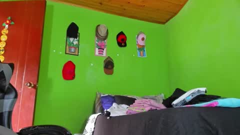 arian pervert online show from April 25, 1:14 pm